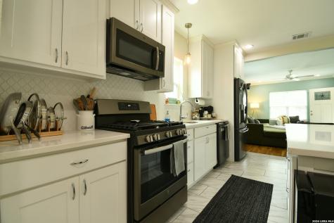 302 Pruitt Avenue San Antonio TX 78204