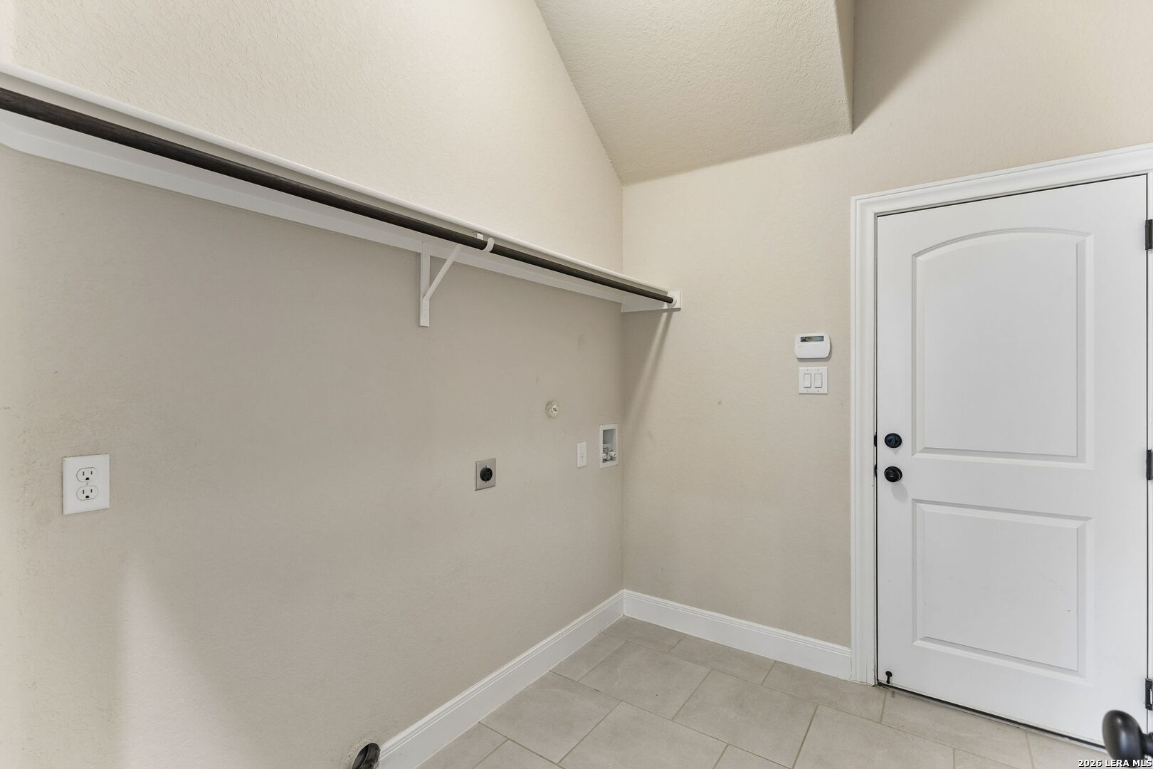 6622 Comanche Post San Antonio TX 78233