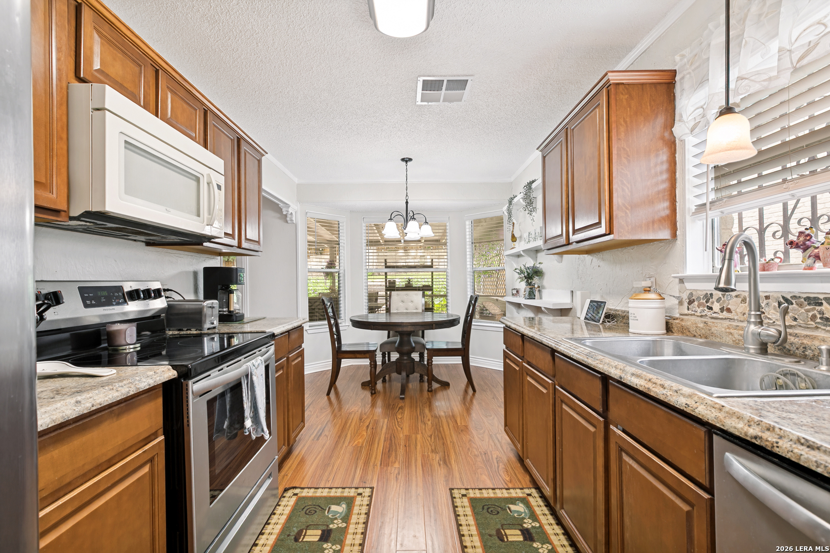 5927 Forest Ridge San Antonio TX 78240