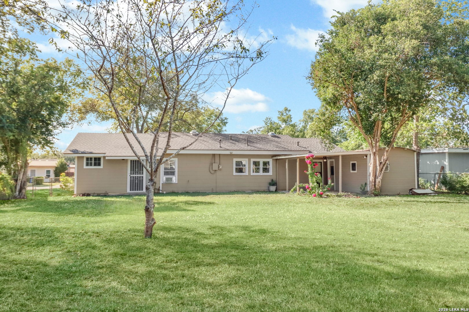 433 Wallace Seguin TX 78155