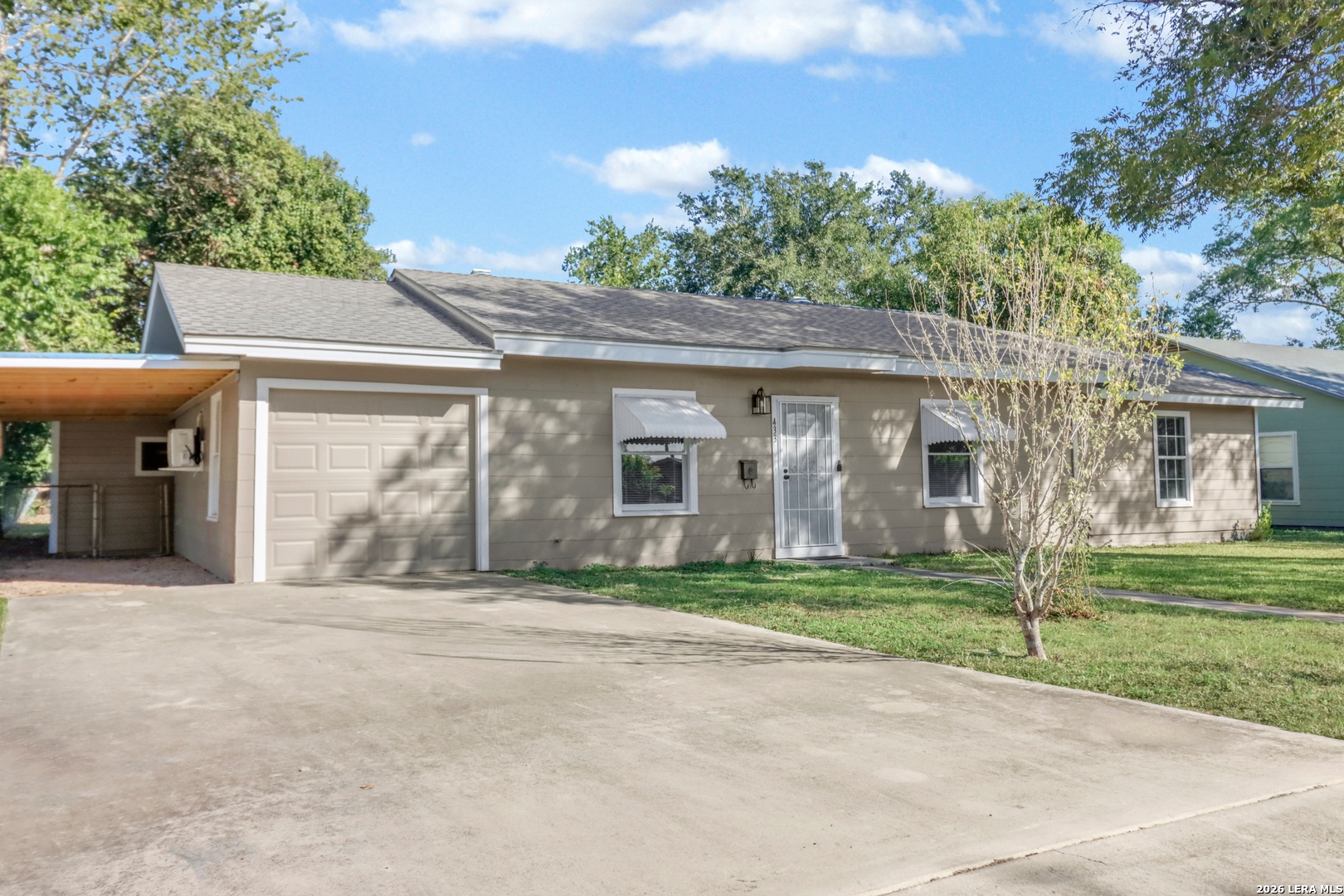 433 Wallace Seguin TX 78155