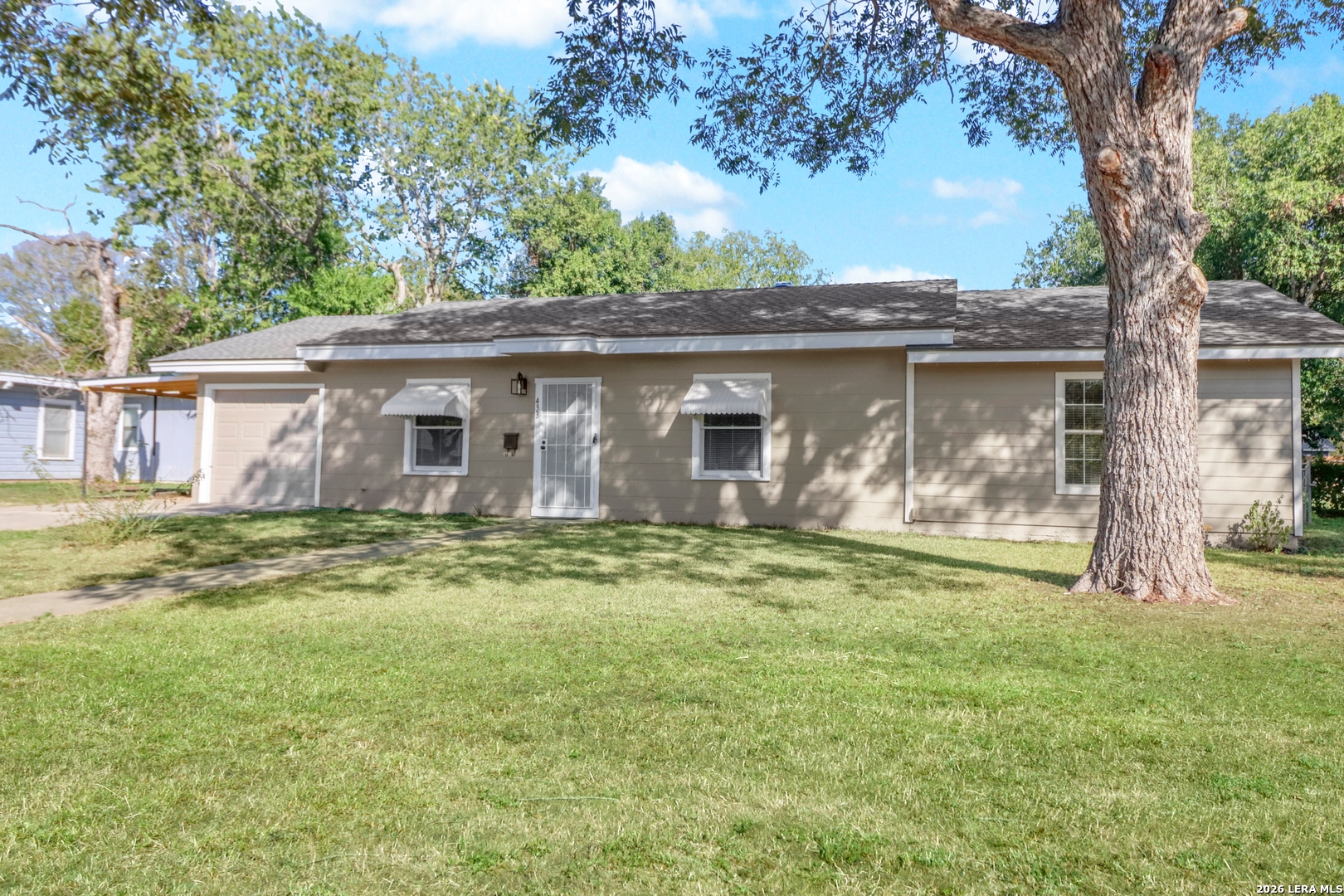 433 Wallace Seguin TX 78155