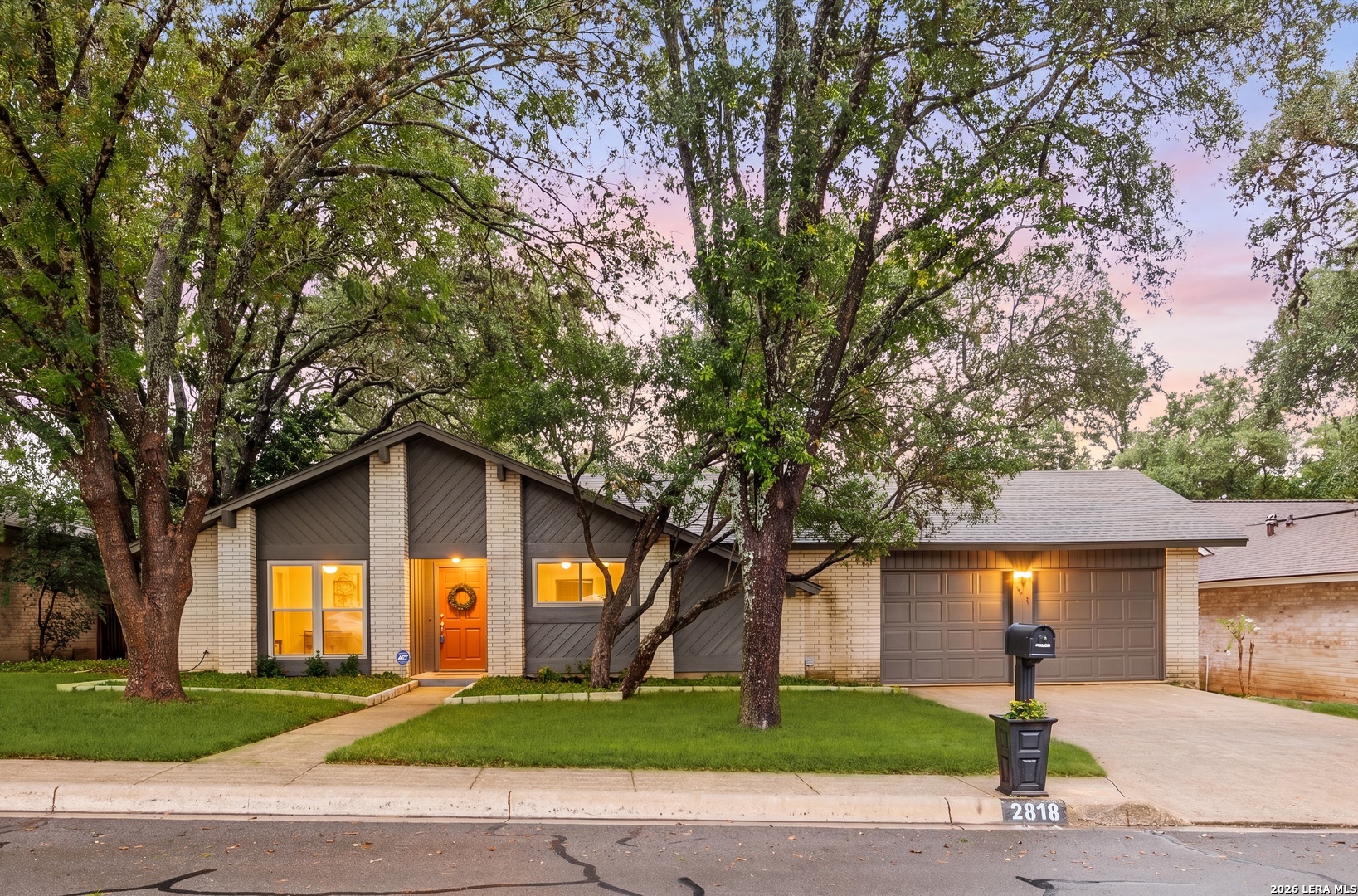 2818 Oak Leigh Street San Antonio TX 78232