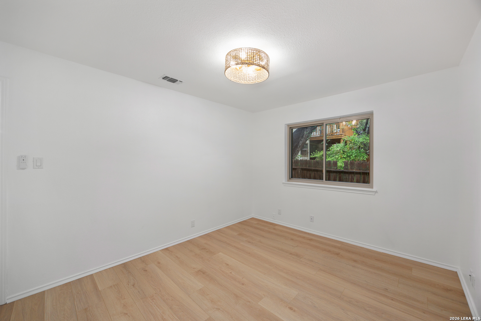 2818 Oak Leigh Street San Antonio TX 78232