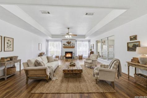 1323 Mary Preiss New Braunfels TX 78132