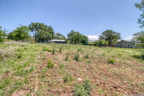 314 Cherokee Drive Bandera TX 78003