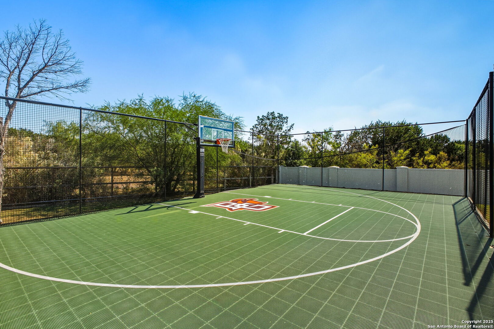 106 Wellesley Shavano Park TX 78231