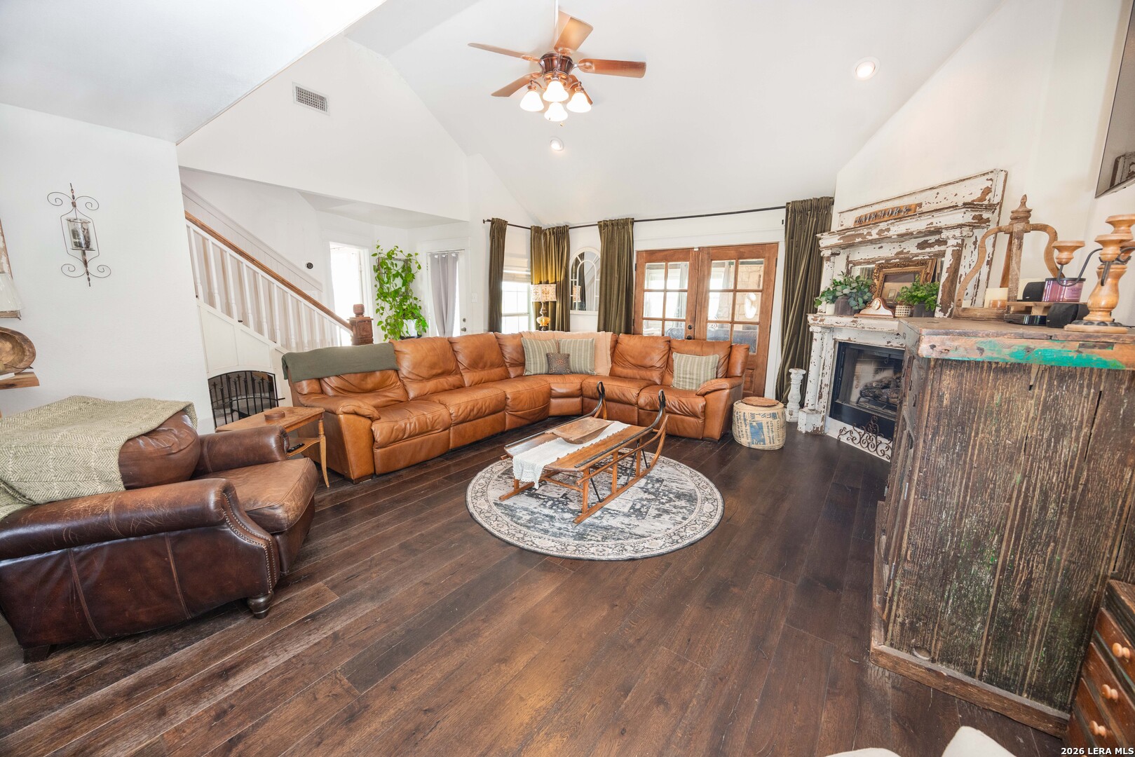 1466 County Road 456 Hondo TX 78861