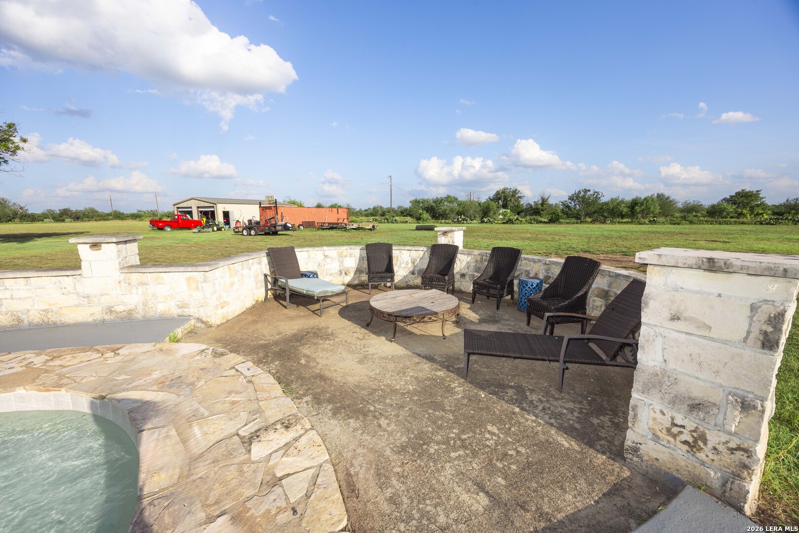 1466 County Road 456 Hondo TX 78861