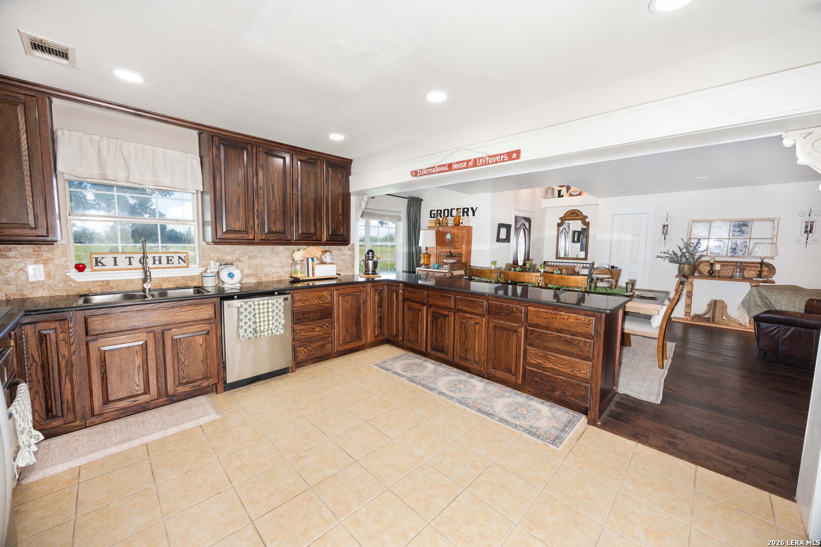 1466 County Road 456 Hondo TX 78861