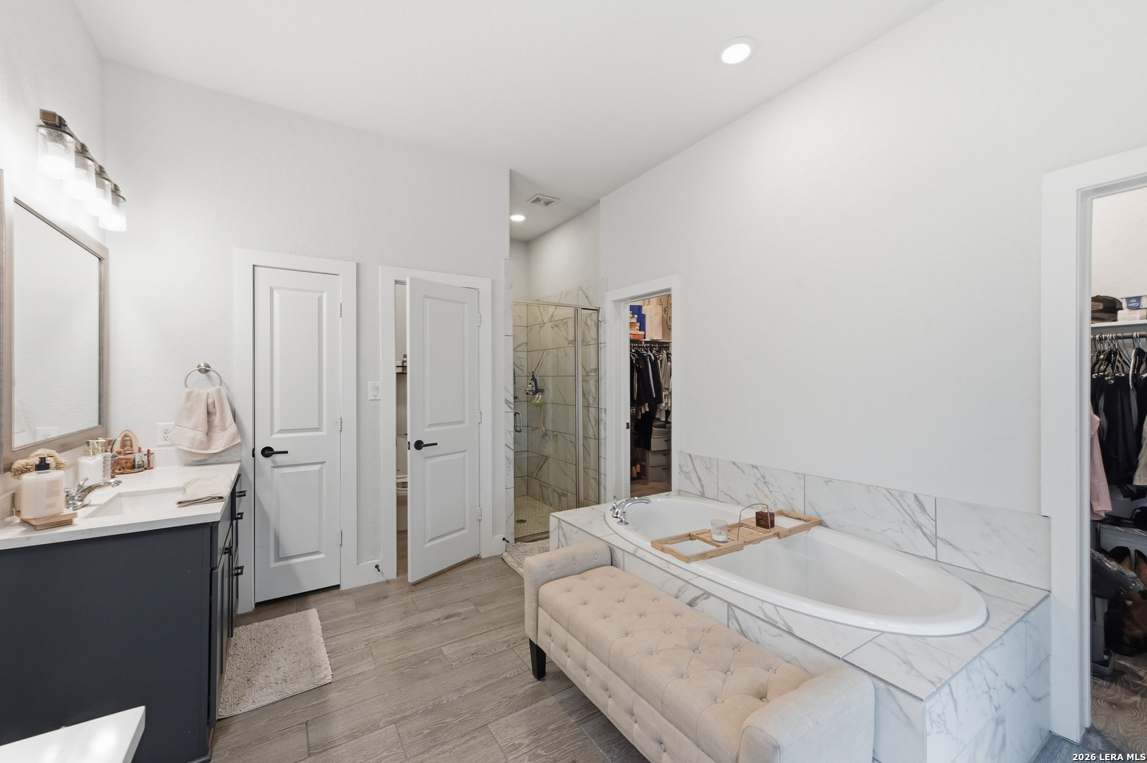 1102 Cadogan Squire San Antonio TX 78260