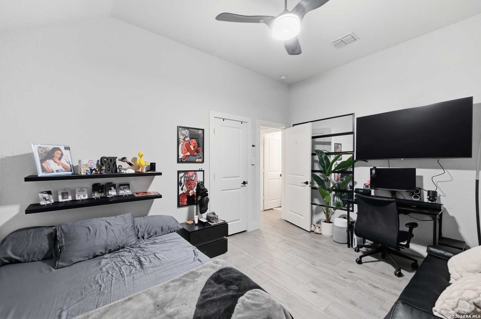 1102 Cadogan Squire San Antonio TX 78260