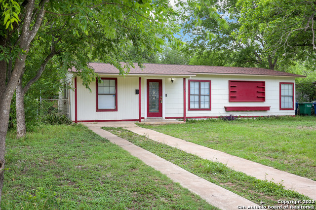 223 Charcliff Drive San Antonio TX 78220