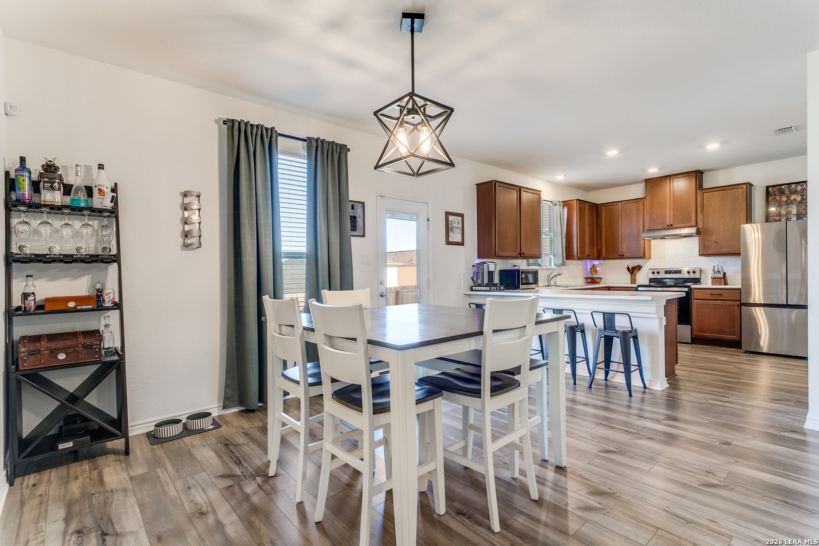 10513 Salitrillo Bend Converse TX 78109