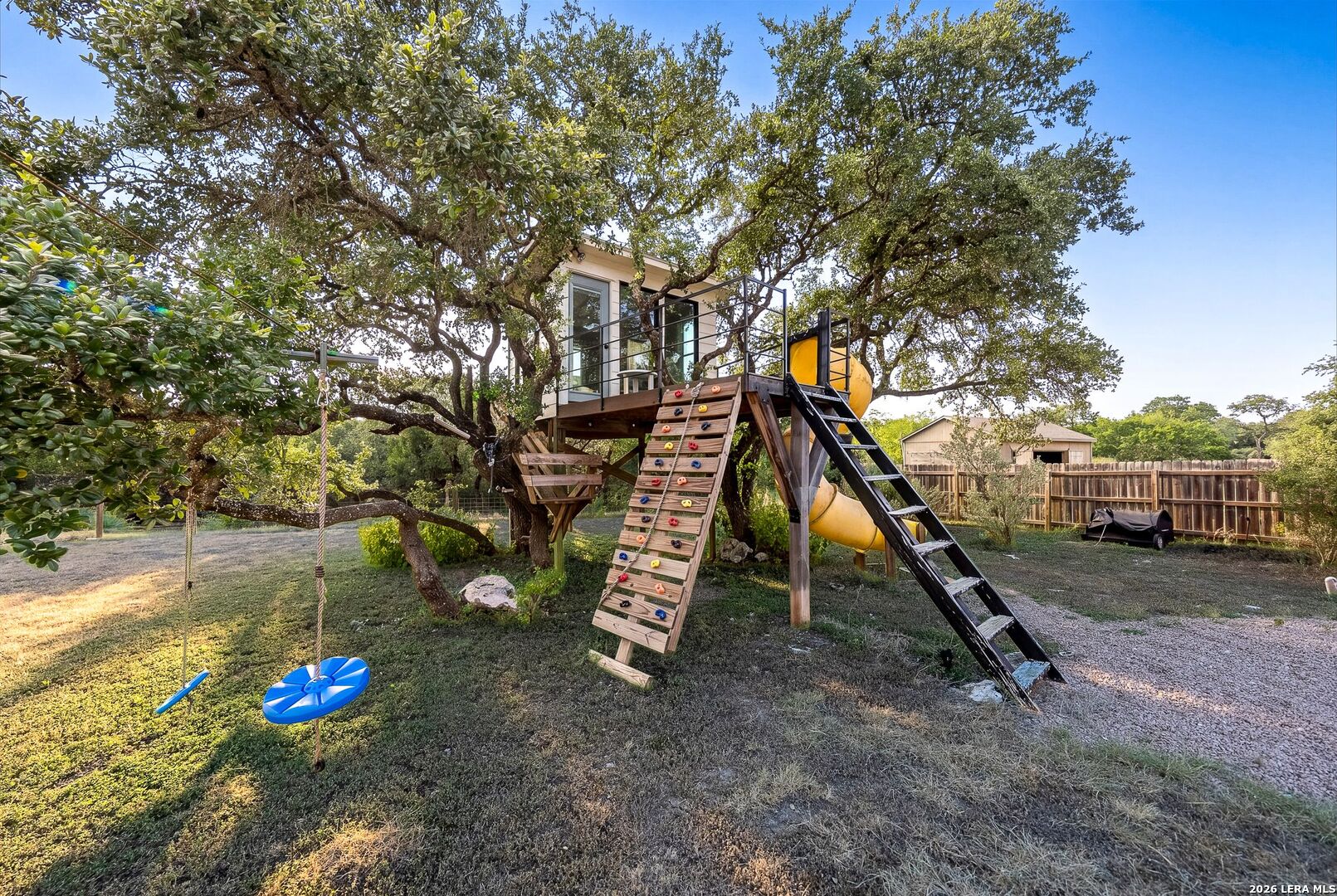 719 Walder Trail San Antonio TX 78260