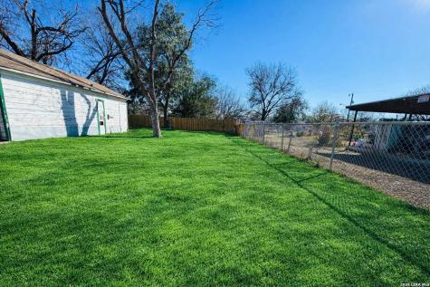222 W Burcham Avenue San Antonio TX 78221