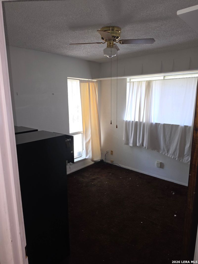 5602 Charlie Chan Drive San Antonio TX 78240