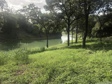 1764 Demi John Bend Canyon Lake TX 78133
