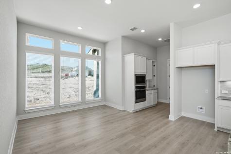 169 Highland Park Castroville TX 78009