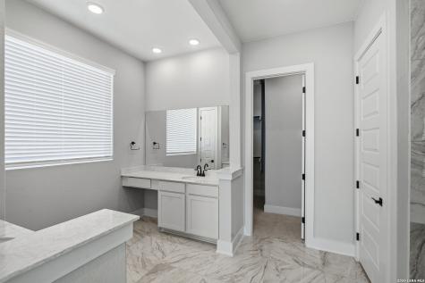 169 Highland Park Castroville TX 78009