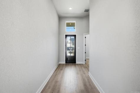 169 Highland Park Castroville TX 78009