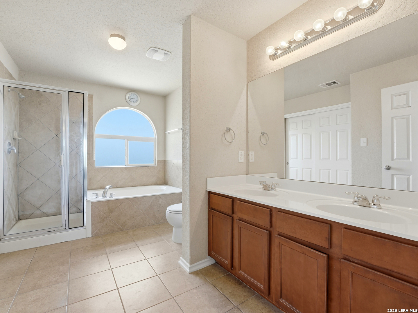 951 Snowshoe San Antonio TX 78245