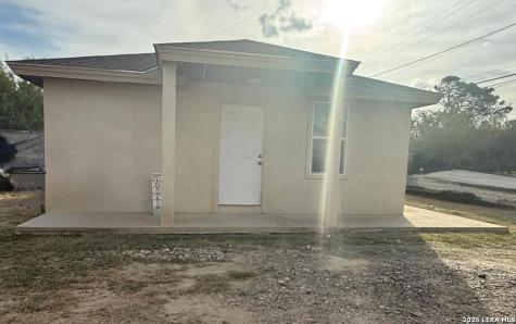 550 Memo Robinson Road Eagle Pass TX 78852