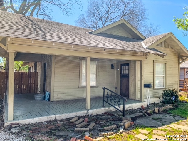 142 Groveland Place San Antonio TX 78209