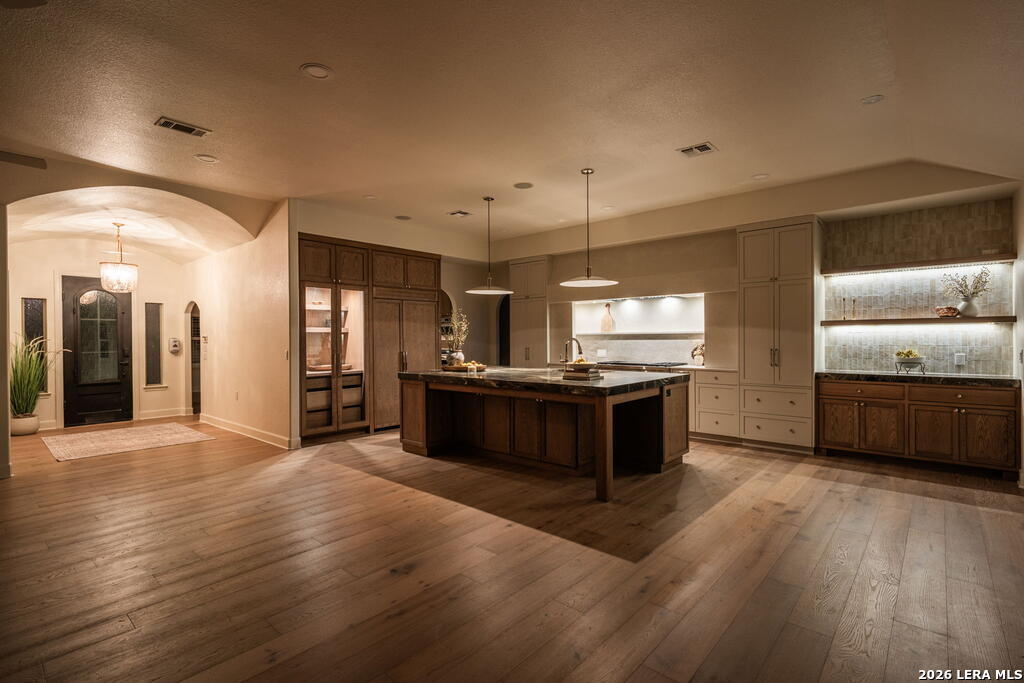140 Oak Hampton Trail Ingram TX 78028