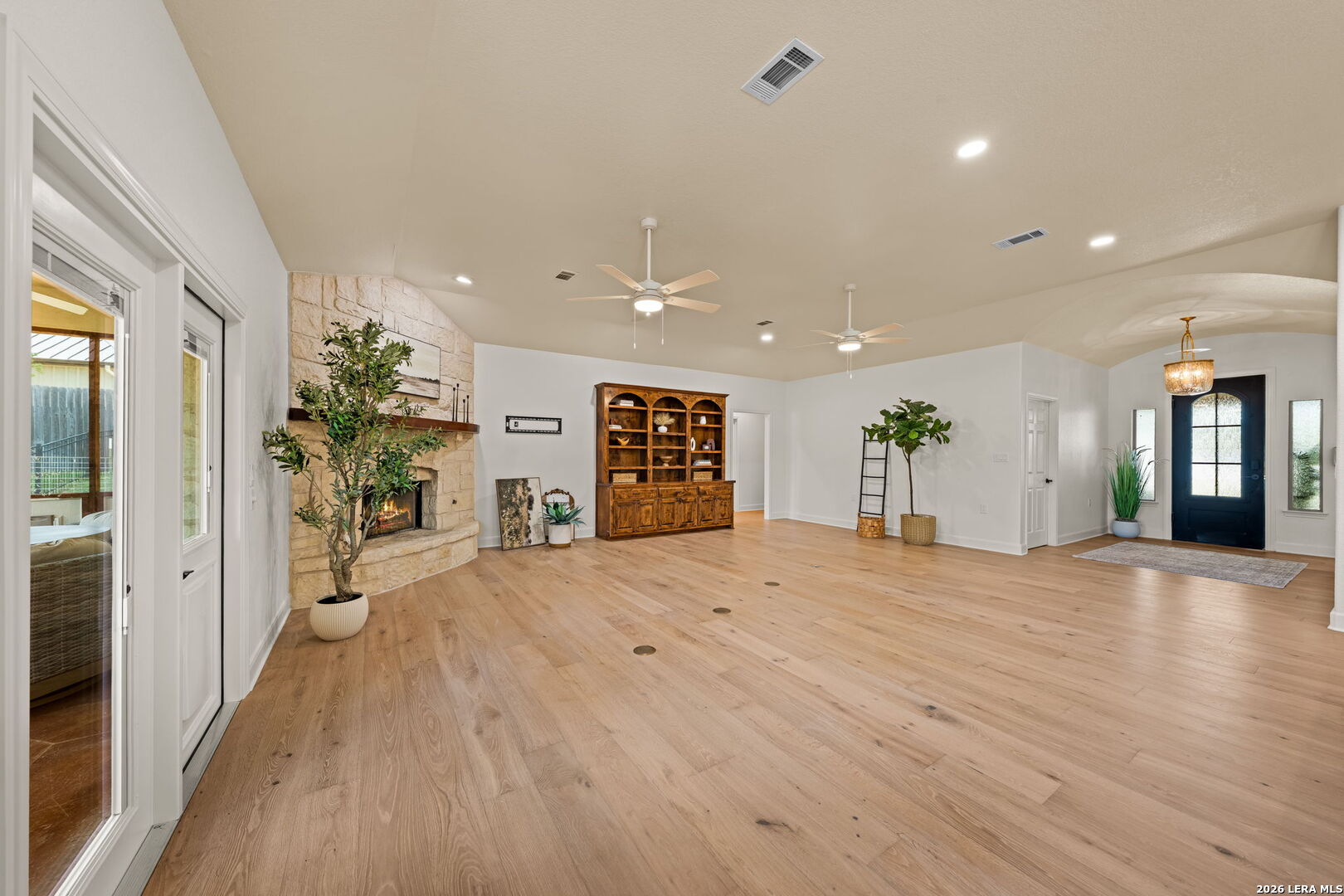 140 Oak Hampton Trail Ingram TX 78028
