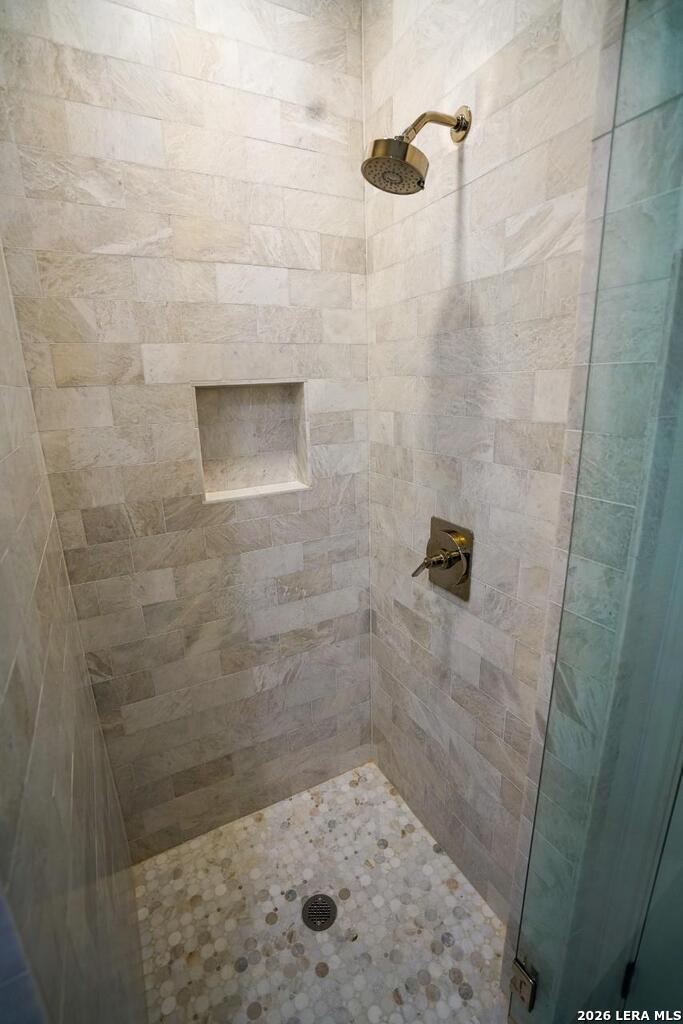 140 Oak Hampton Trail Ingram TX 78028
