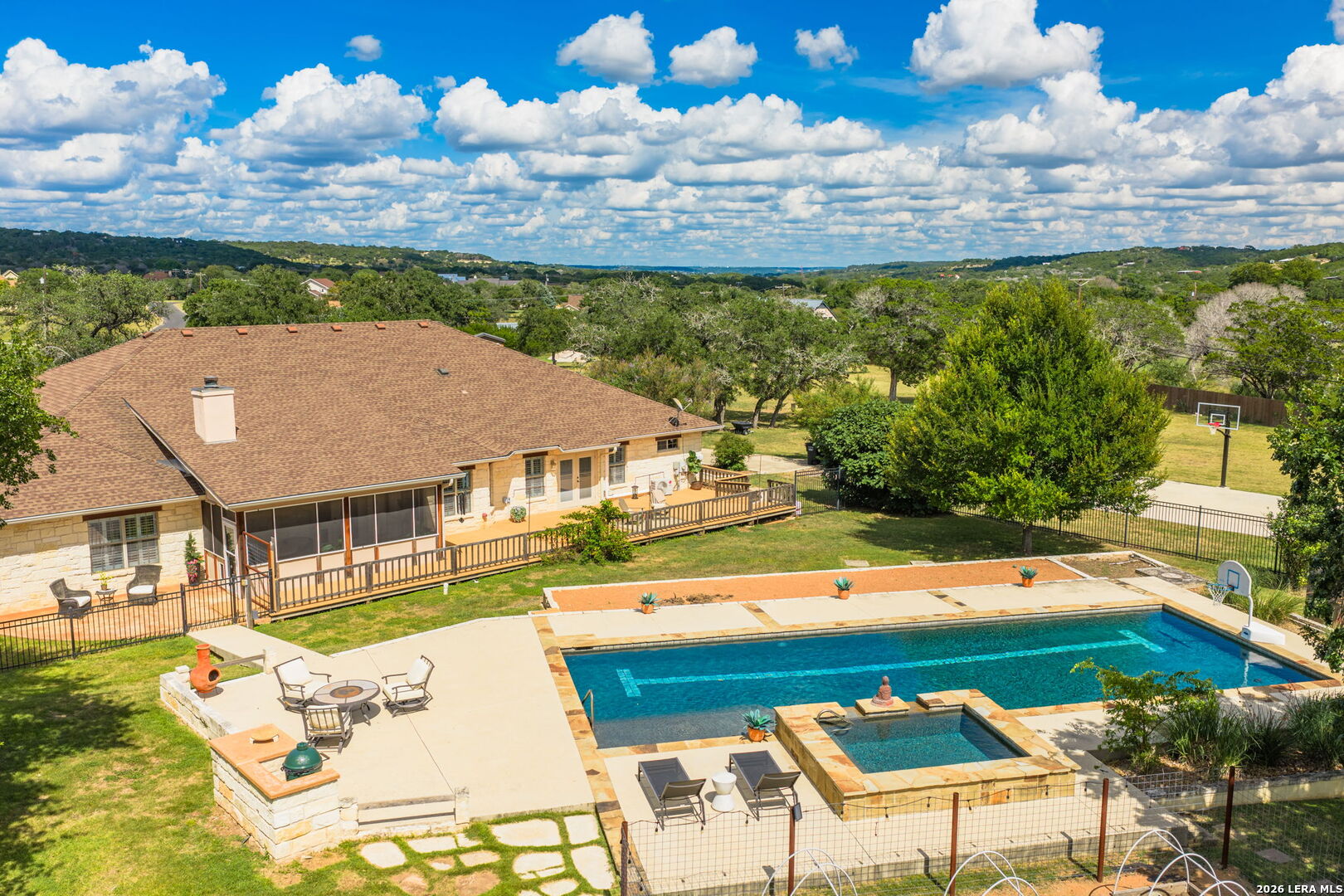 140 Oak Hampton Trail Ingram TX 78028