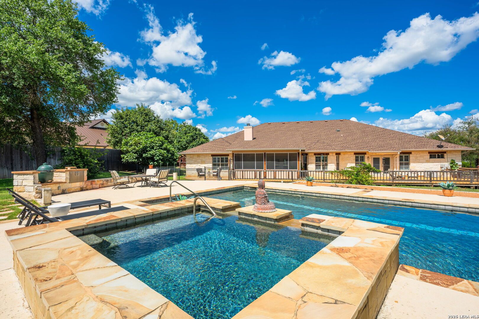 140 Oak Hampton Trail Ingram TX 78028