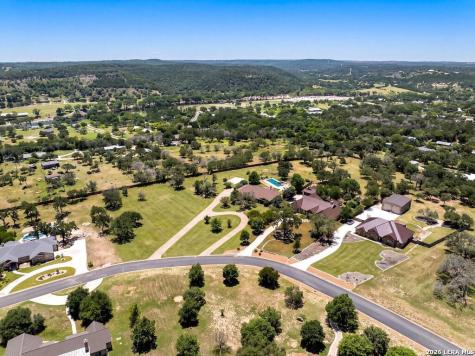 140 Oak Hampton Trail Ingram TX 78028