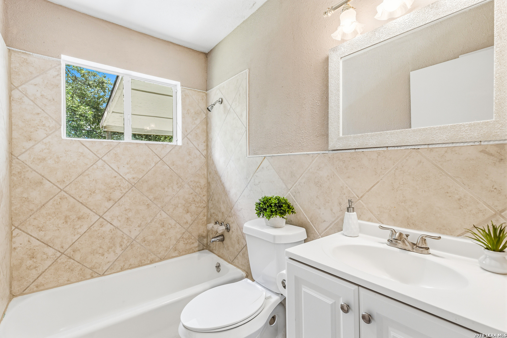 234 Serna Park San Antonio TX 78218