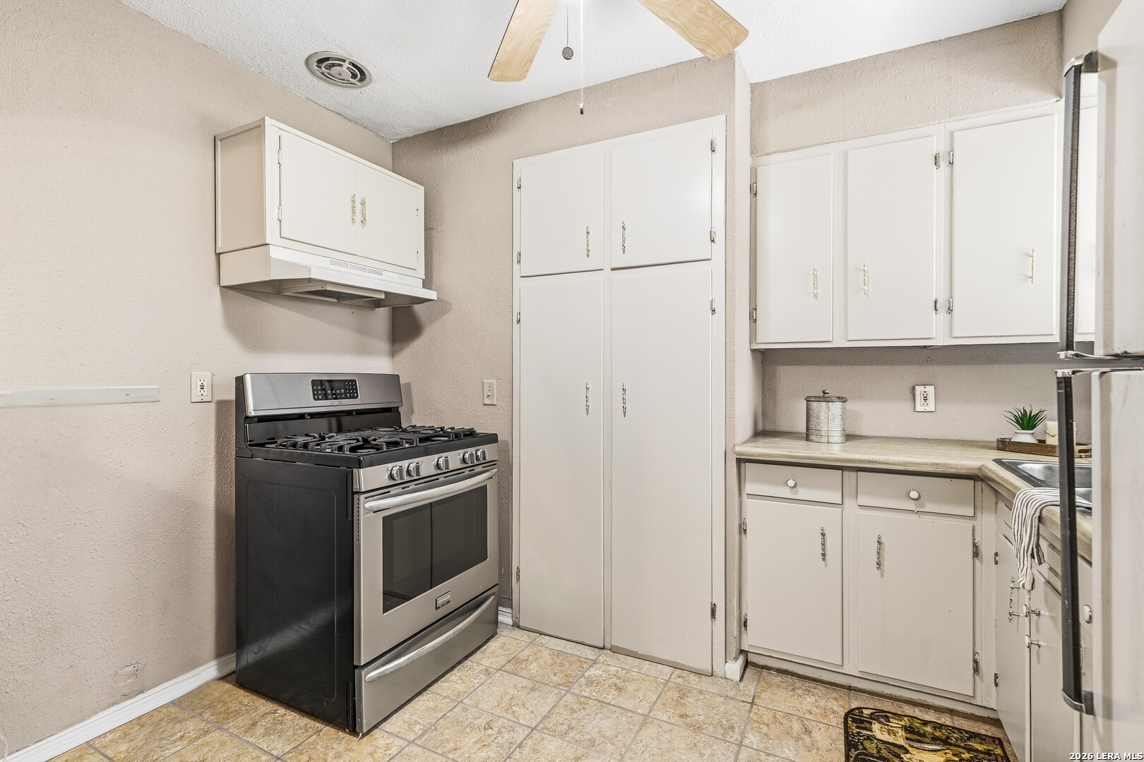 234 Serna Park San Antonio TX 78218