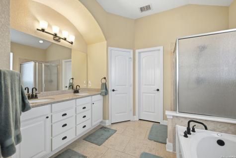 244 Flint Road Cibolo TX 78108