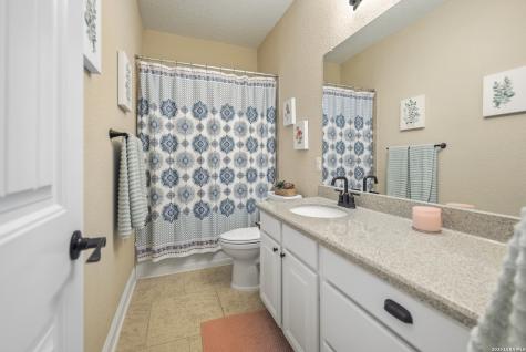 244 Flint Road Cibolo TX 78108
