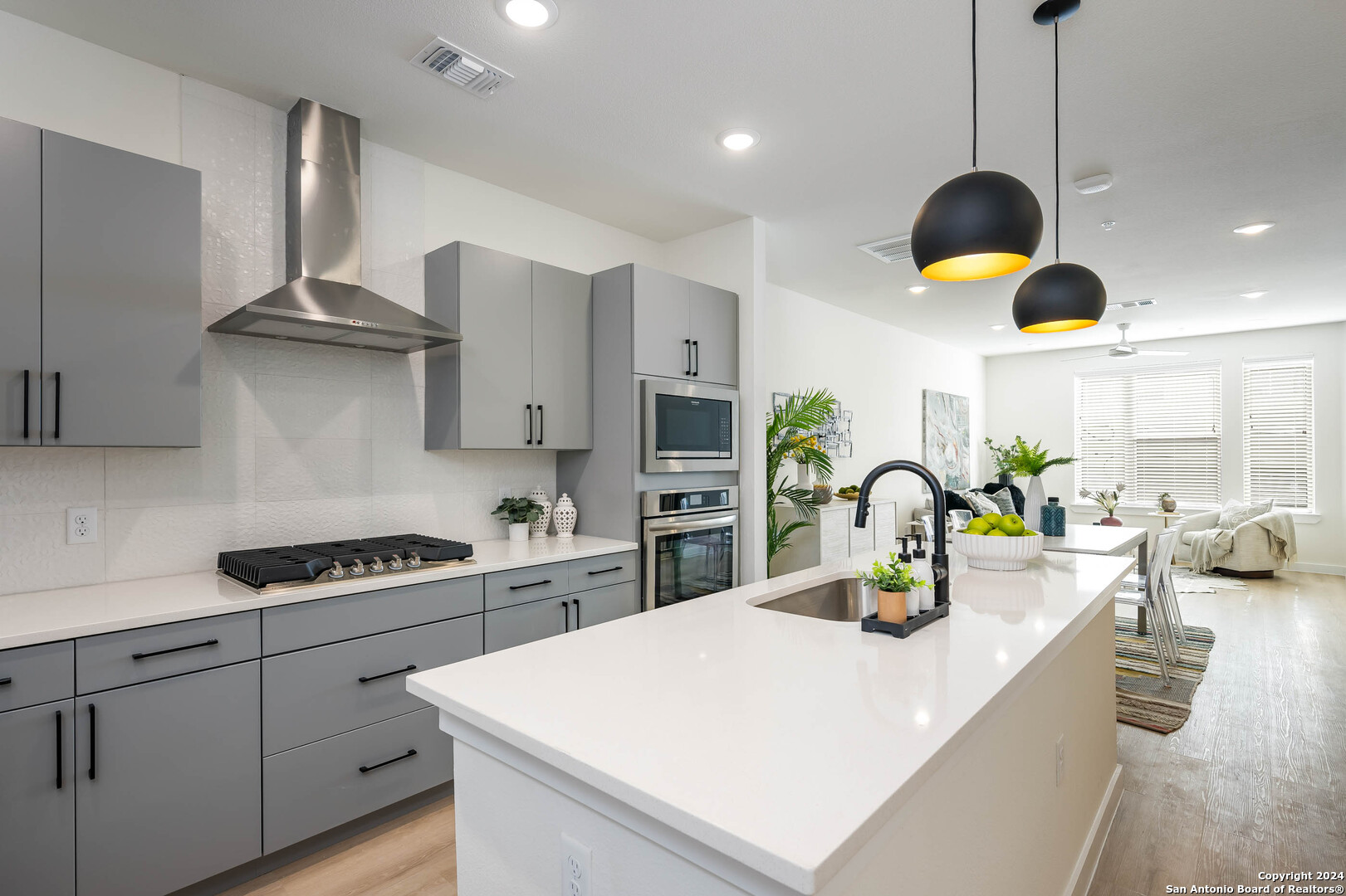 719 E Locust Street San Antonio TX 78212
