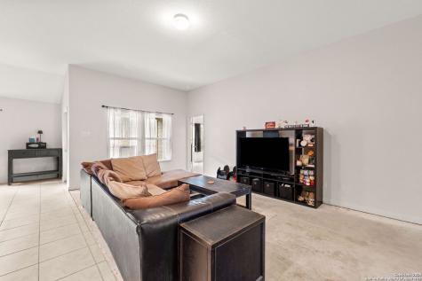 231 Azalea Way New Braunfels TX 78132