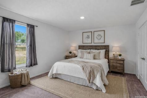 1123 Janzen San Antonio TX 78221