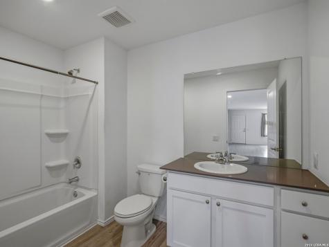 1123 Janzen San Antonio TX 78221