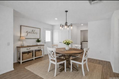 1123 Janzen San Antonio TX 78221