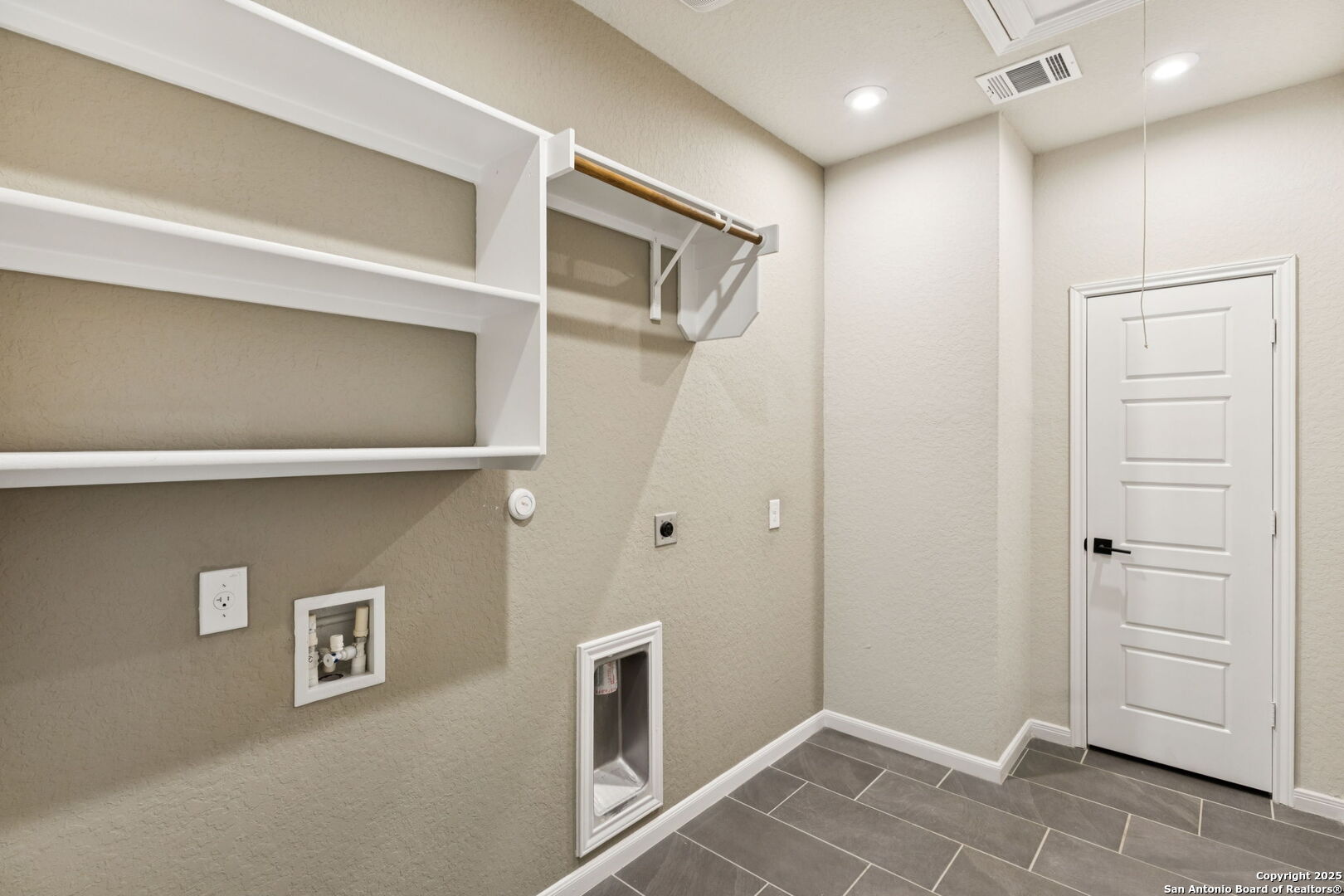 3214 Wild Iris New Braunfels TX 78130