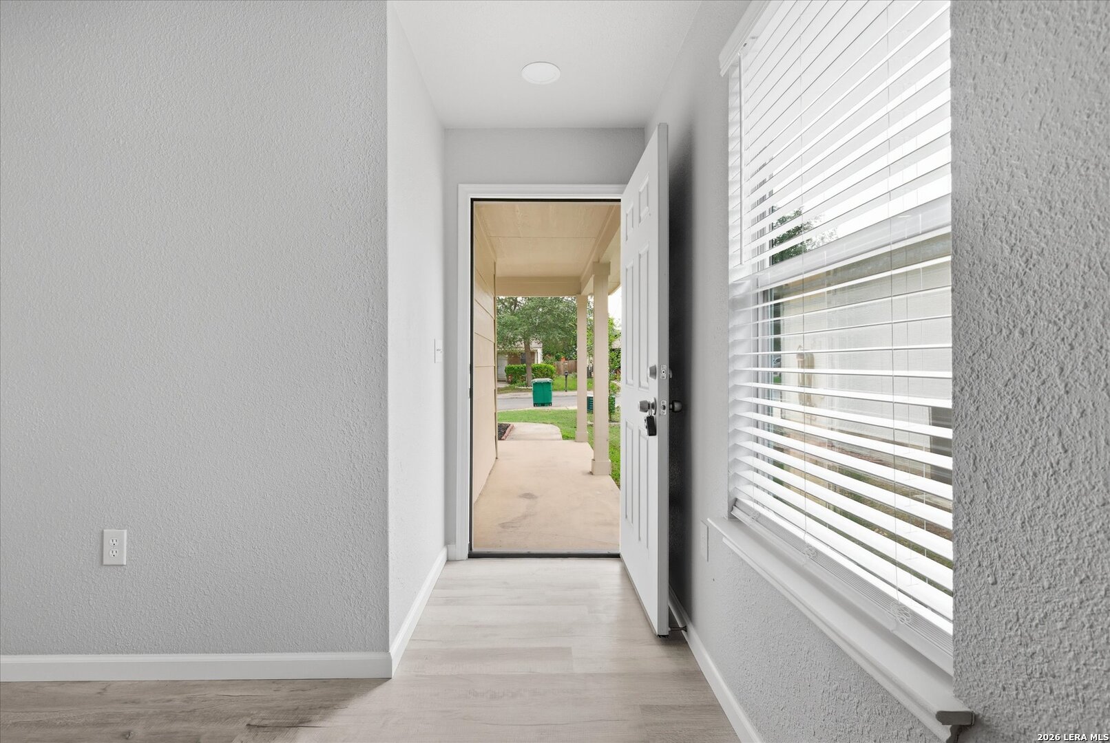 6806 Cougar Cove San Antonio TX 78242