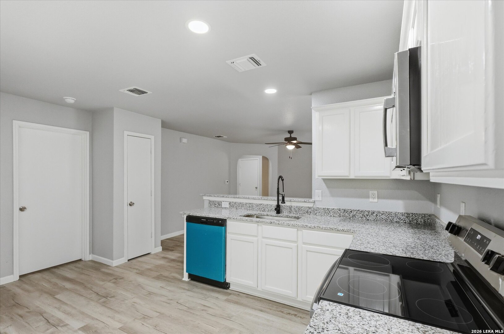 6806 Cougar Cove San Antonio TX 78242