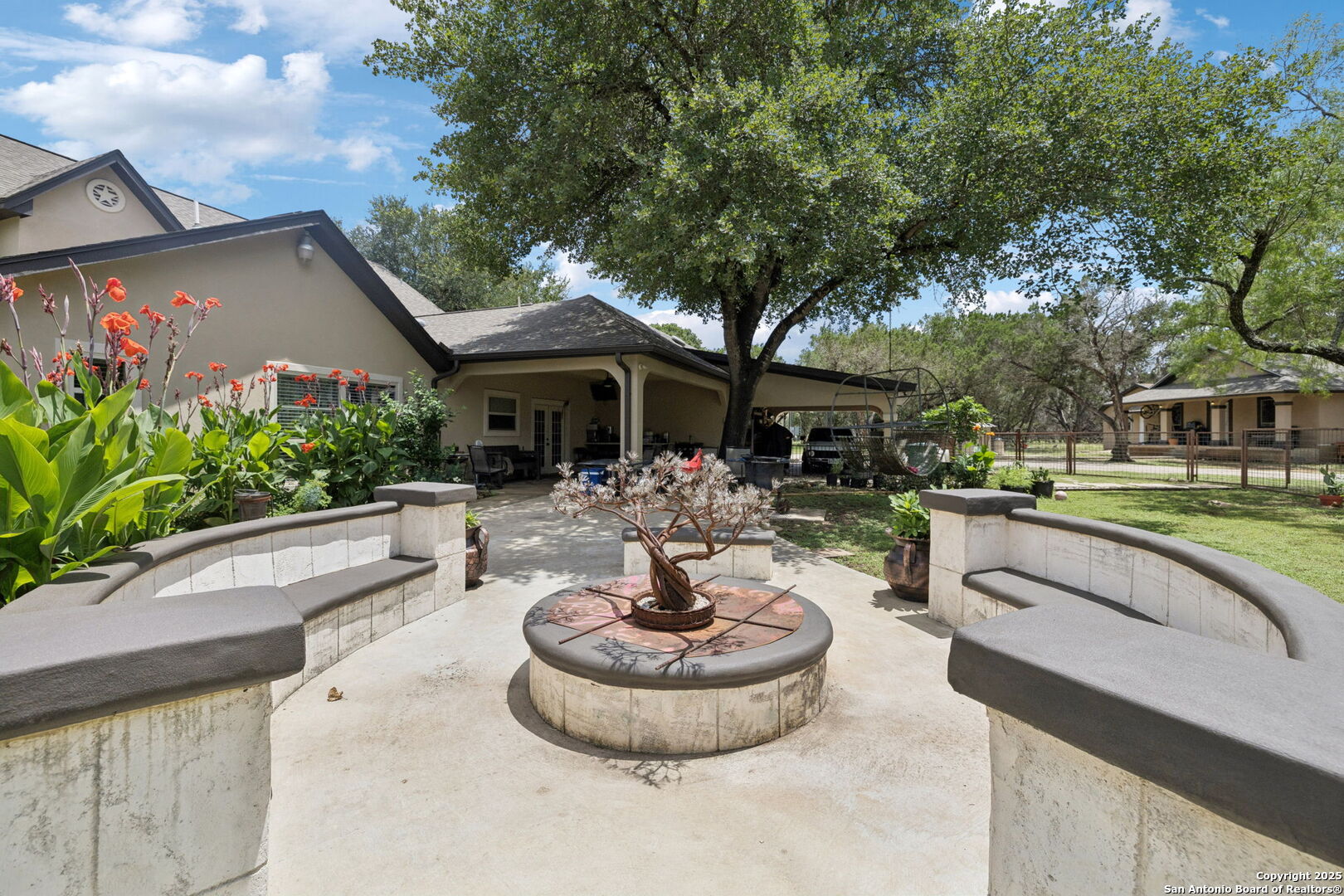 450 Georg Oaks Bulverde TX 78163