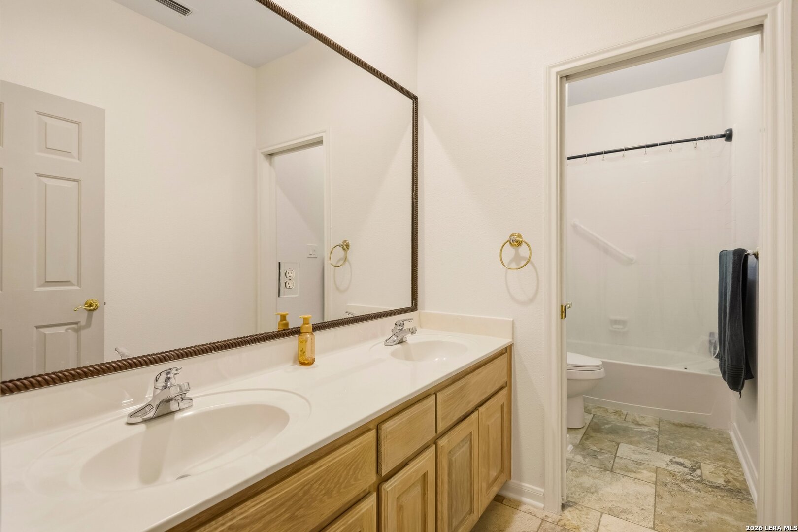 13947 Amber Crest San Antonio TX 78249