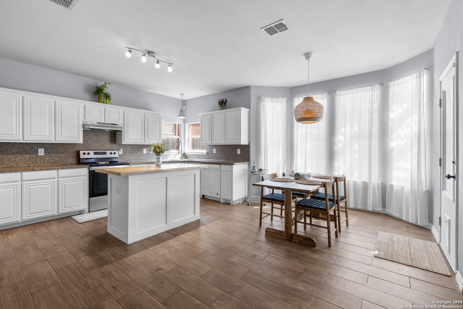 6526 Ithaca Falls San Antonio TX 78239