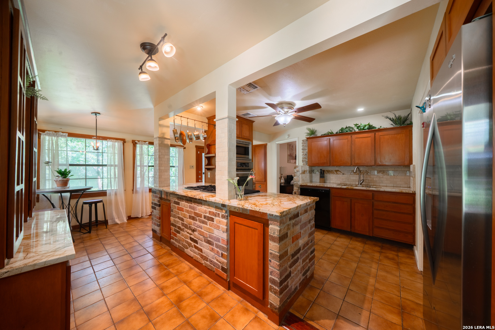 7010 Dorothy Louise San Antonio TX 78229